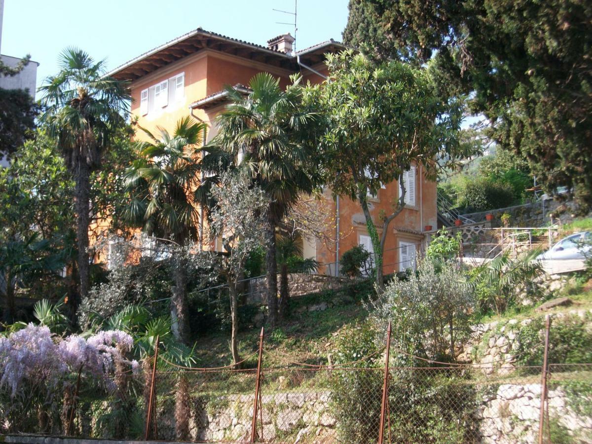 Villa Rose Apartment Lovran Eksteriør billede
